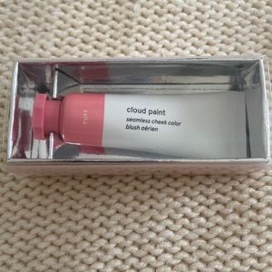 Glossier cloud paint in Puff